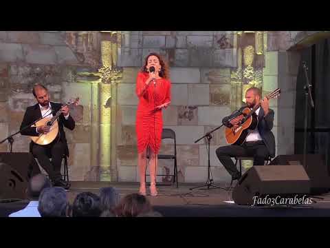 Helena Sarmento - Trago fados nos sentidos