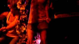 Tilly and the Wall &quot;The Freest Man&quot; live at Abbey Pub in Chicago