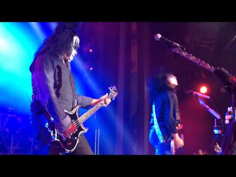 KISS - Detroit rock City - Kiss Kruise 4 2014