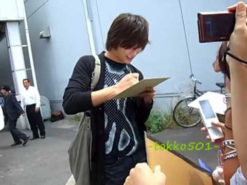 [Fancam 2] 100813  SS501 Jung Min - Haneda Airport -  Arrival for JAPAN Promotion