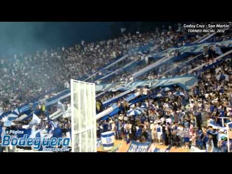 "La Banda está de fiesta... (Torneo Inicial 2012 - Godoy Cruz vs. San Martín SJ)" Barra: La Banda del Expreso &bull; Club: Godoy Cruz