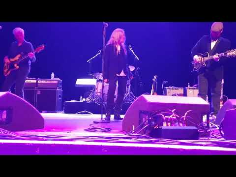 Patti Smith: Dancing Barefoot - Live at Cambridge Corn Exchange 2022.05.29.