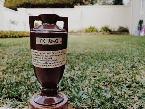 afbeelding Backyard Ashes - Trailer