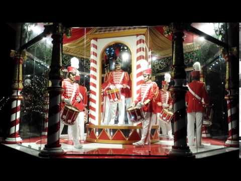 12 Drummers Drumming