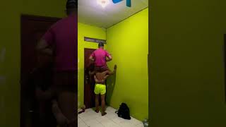 Download lagu Shoulder ride challenge kuli part 2 beban 80kg gendong di pundak kecil tenaga nya luar biasa mp3