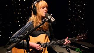 Lucy Rose - Middle Of The Bed (Live on KEXP)