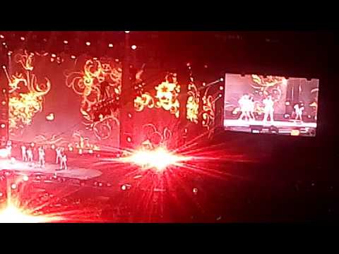 170302 AOA at One K Global Peace Concert in Manila - Miniskirt