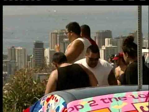 Frank De Lima Sings "Tsunami"