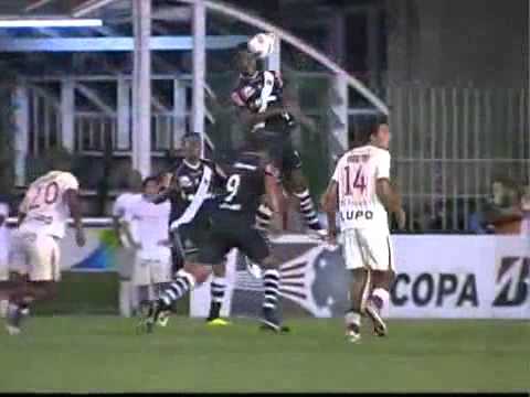 Vasco 5 x 2 Universitário (PER).flv