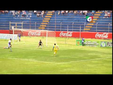 Video Atajada: Esau Estrada - Suchitepéquez 2-2 Cobán Imperial - Apertura 2017, Jo 05