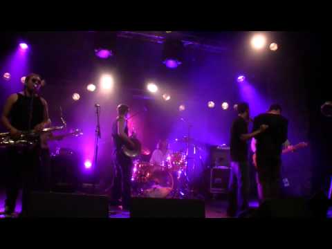 ALF (et les dindons) live 2011 - JE ME LA PETE  (en HD)