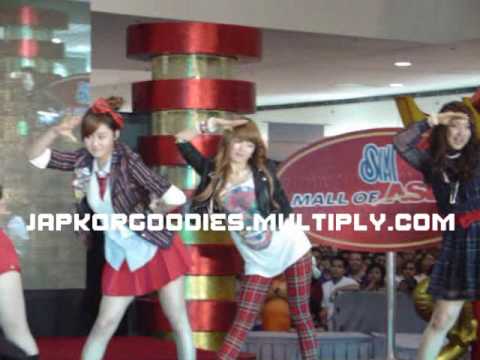 4minute in Manila  - Mall of Asia Part 1