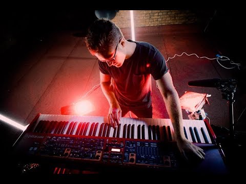 Teminite - State Of Mind (Live Performance)