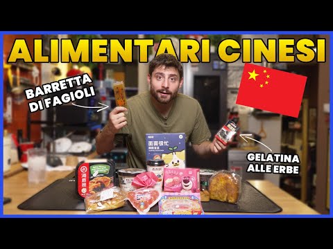 COSA VENDONO gli ALIMENTARI CINESI in ITALIA? | PRATTQUELLO