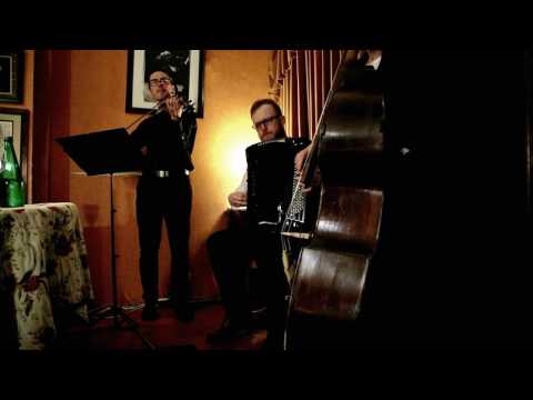 The NAZZAR TRIO live at the KLEZMER-HOIS "Jovano, Jovanke"