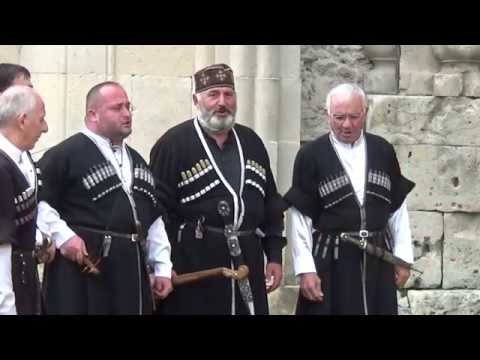 Jak zwiększyć rozmiar do dużego członka On próbuje wpakować ogromny kutas w małej dupie
