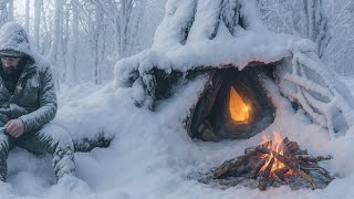 CAMPING IN HEAVY RAIN WITH THE CRAZIEST THUNDER / 4 days struggling to build a shelter in heavy rain