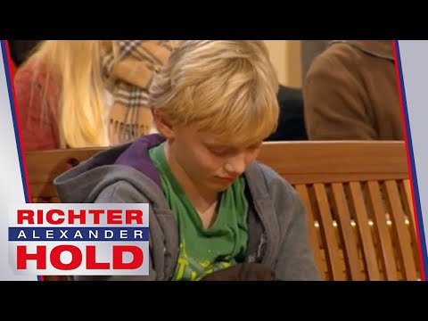 "Du bist ein Junkie!" - Hat Jonas (11) alles erfunden? | Richter Alexander Hold | SAT.1