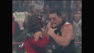 Download lagu Kane vs Triple H & The Big Show. Handicap match. Monday Night RAW. February 14, 2000. mp3