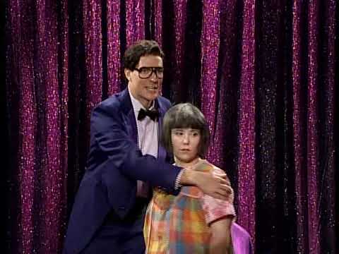 Mad TV - Swan-Notized – Miss Swan Gets Hypnotized Part 1