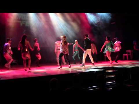 Simona Bollente Zumba - La febbre del sabato sera