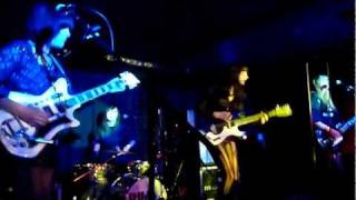 DUM DUM GIRLS - There Is A Light That Never Goes Out-Live Manchester FAC251