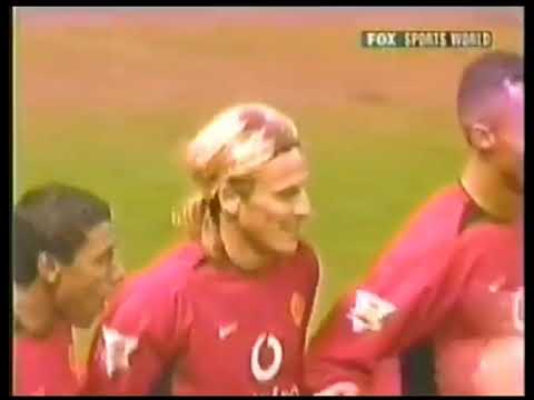 Diego Forlán (Manchester United) - 06/12/2003 - Manchester United 4x0 Aston Villa - 1 gol