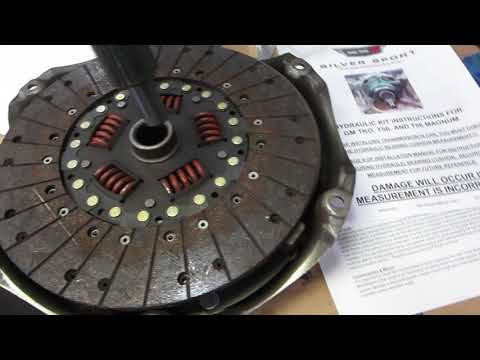 Clutch alignment tool