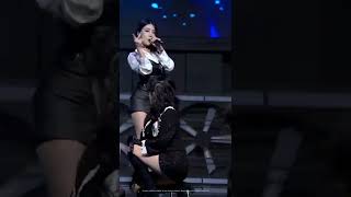 Download lagu girl crush bomi/memories mp3 Download lagu girl crush bomi/memories mp3