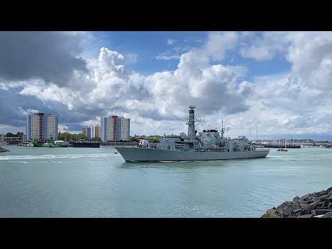 HMS Richmond departs from Portsmouth to join 7-month CSG21 deployment
