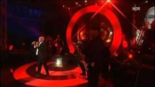 Phil Collins - (Love Is Like A) Heatwave (Deutscher Radiopreis 2010)