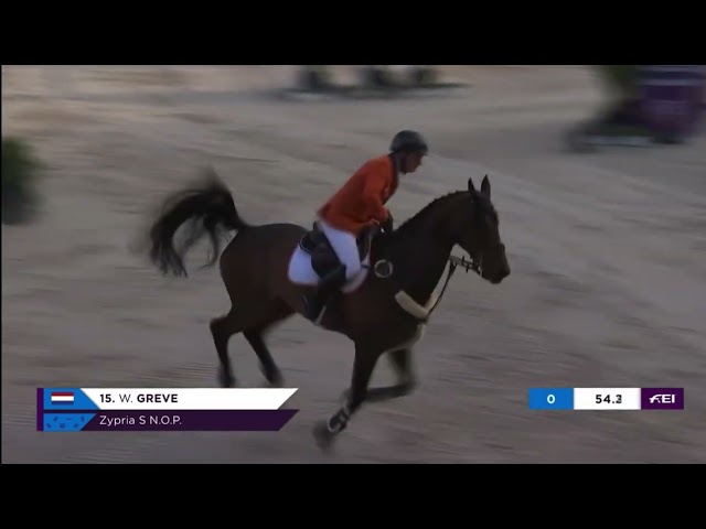 Grandmother of this frozen embryo is the CSI 5* 1.70m jumping mare Zypria S with rider Willem Greve.