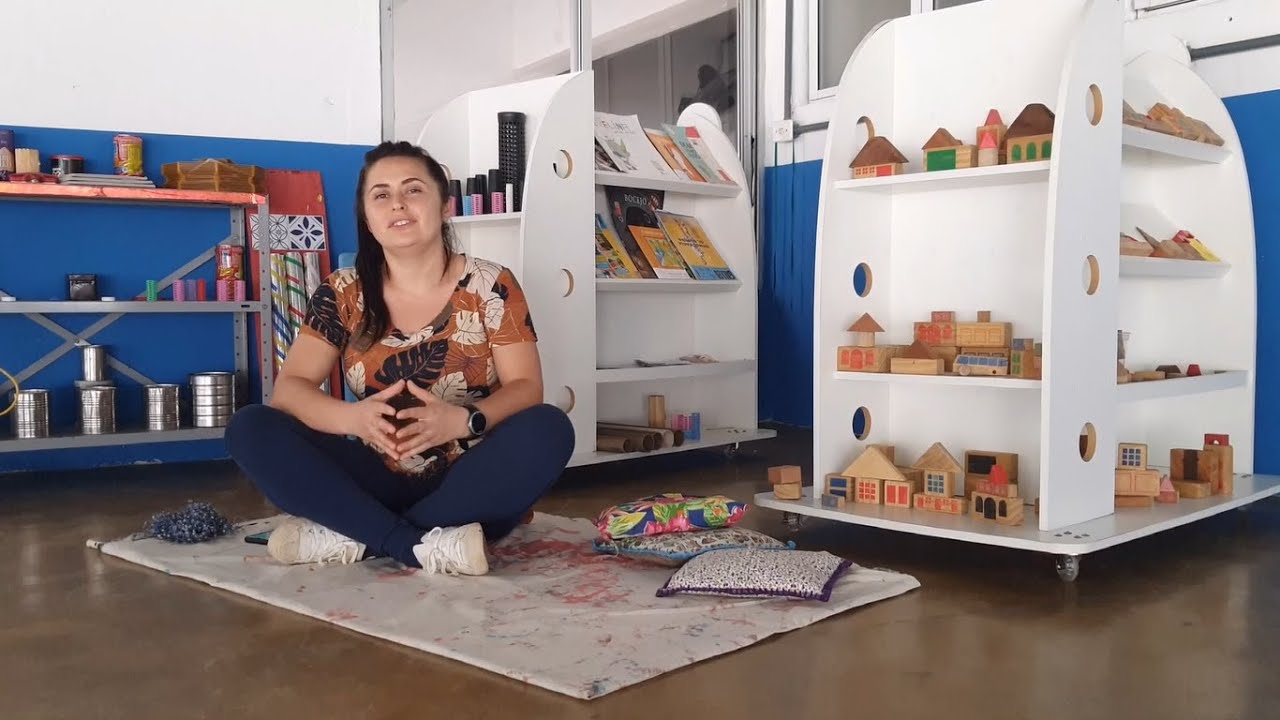 "Experiência Formativa: O Brincar Heurístico e suas Possibilidades", com Maria Djanice Alves