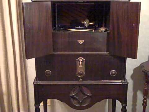 ISHAM JONES LOUIS PANICO - YOU'RE ONLY A BABY - ROARING 20'S VICTROLA RADIOLA