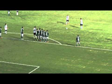 [GOL DO COXA] Léo Gago marca contra o Palmeiras