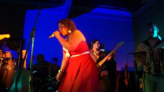 La Santa Cecilia "Falling" @ La Mutualista Fim Guadalajara 6-2-12