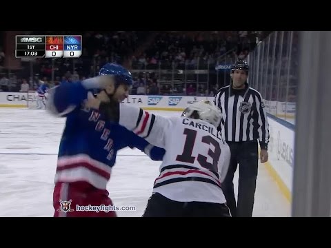 Dan Carcillo vs Tanner Glass