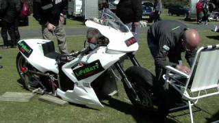 preview picture of video 'Lifebatt Electric Drag bike @Ramsey Sprint 2009 Isle of Man'