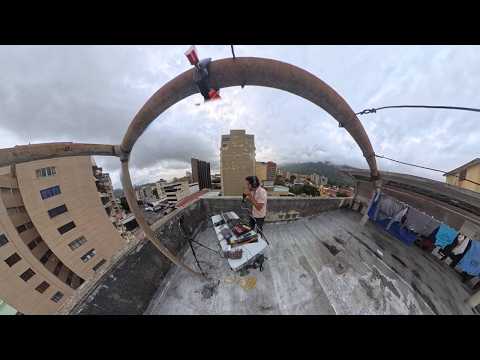 Grabando en la Terraza cuando empezó el Sismo en Caracas 🏔️ Live Looping de Emergencia — Caribano