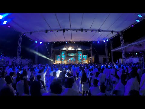 DJ Quixx live at the 2015 Caribbean Snow Storm (White Fete) (Antigua)