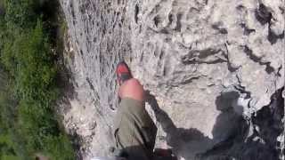 preview picture of video 'Massone - Arco - Lago di Garda - Italy - Sector A - 32°C - well polished route - GoPro Hero2'