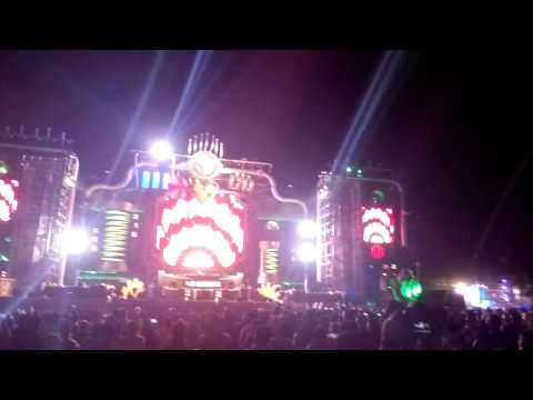 Might Mohawk Albin Myers at Vh1Supersonic