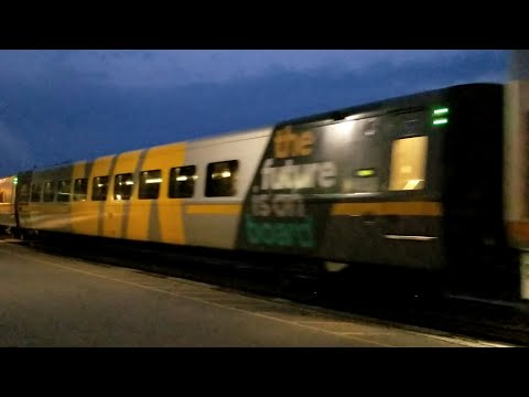 (No Stop) (3476) (Back To Back) VIA 78 - 912 & 910 At Brantford