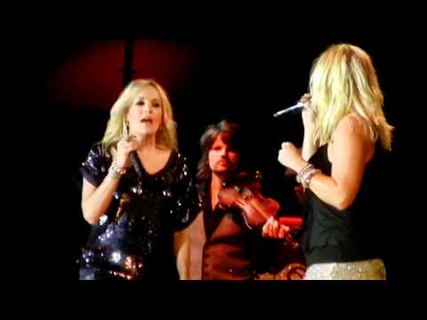 [HD] Carrie Underwood and Miranda Lambert - Before He Cheats/Gunpowder & Lead Duet