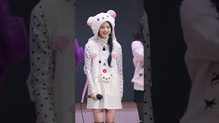 251212 아이칠린(ICHILLIN') - 1+1 주니 8k 직캠 fancam @샤론홀 팬싸인회