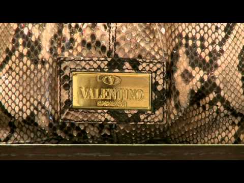 download lagu mp3 mp4 Luxury Market Japan, download mp3 Luxury Market Japan free download mp3, download mp3 Luxury Market Japan