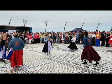 Northern Soul Dancing on the Comedy Carpet May 2017 - Full Edge Young Souls - Irlam Soul Club