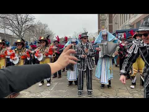 QCSB "(Your Love Keeps Lifting Me) Higher And Higher" - 2022 NYD