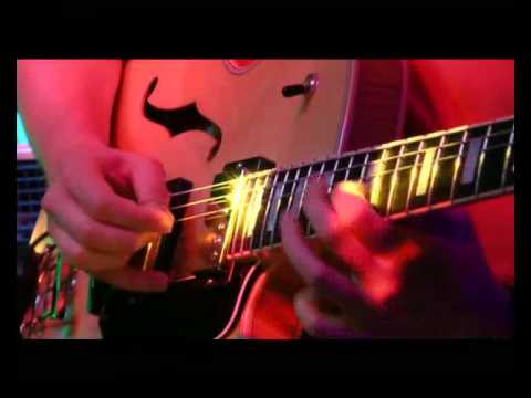 KRZYSZTOF BŁAŚ - warsztaty gitarowe w sklepie VANAX