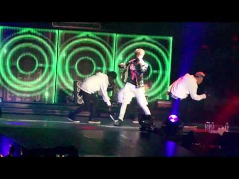 2013 Infinite 1st World Tour "ONE GREAT STEP" [2]